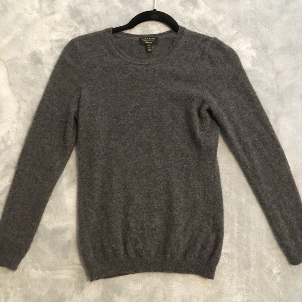 💯% Cashmere sweater